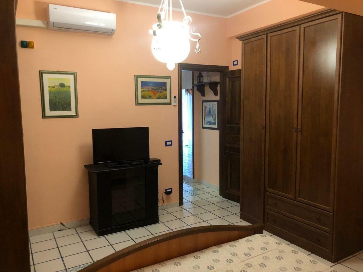 Chloe'S Apartment 아치레알레 외부 사진